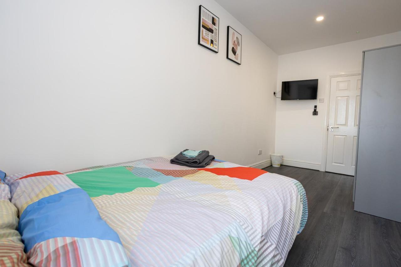 Tco Luxury House Panzió Liverpool Kültér fotó