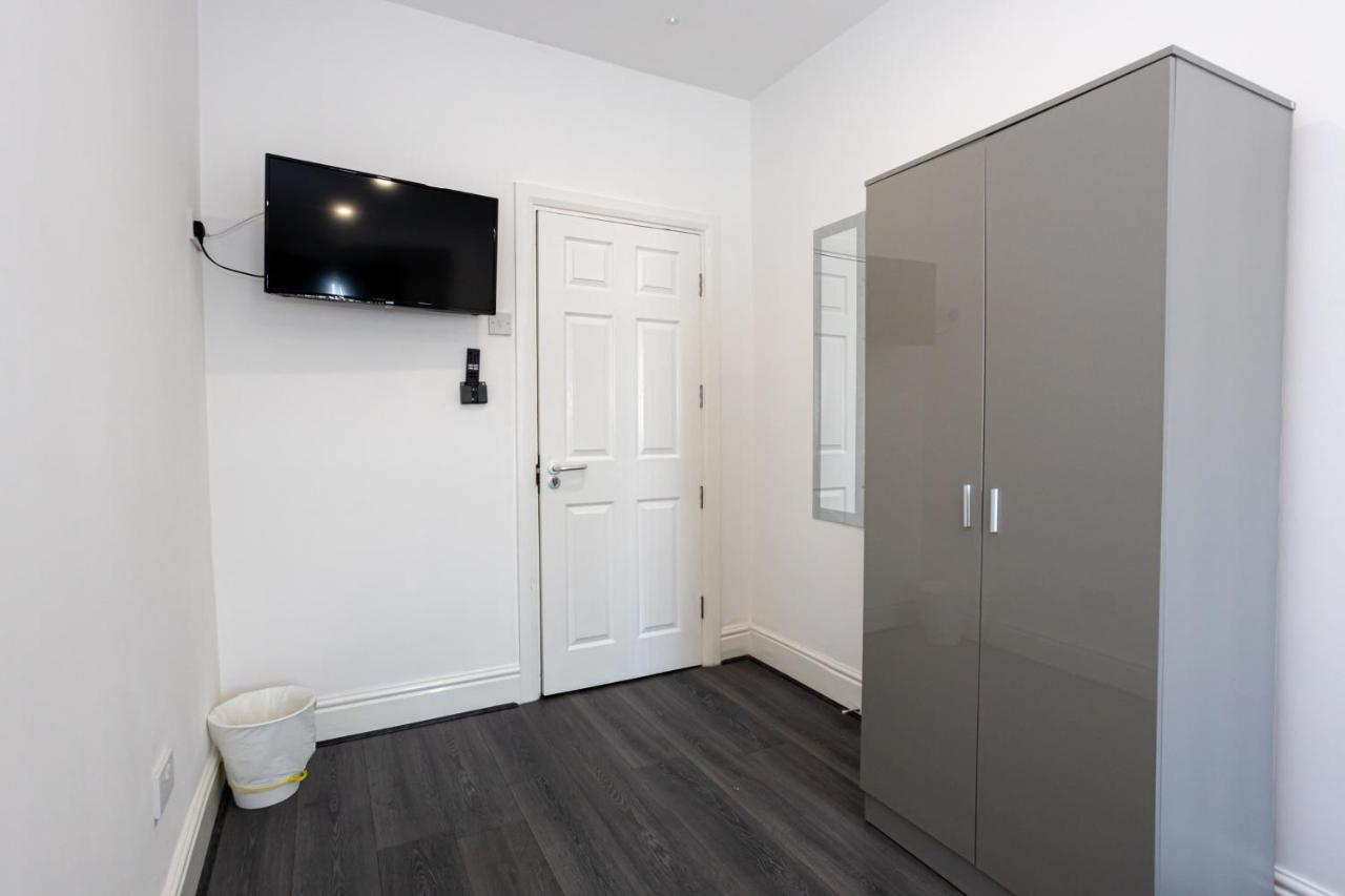 Tco Luxury House Panzió Liverpool Kültér fotó