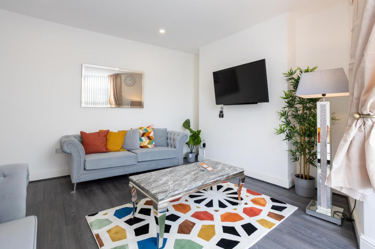 Tco Luxury House Panzió Liverpool Kültér fotó