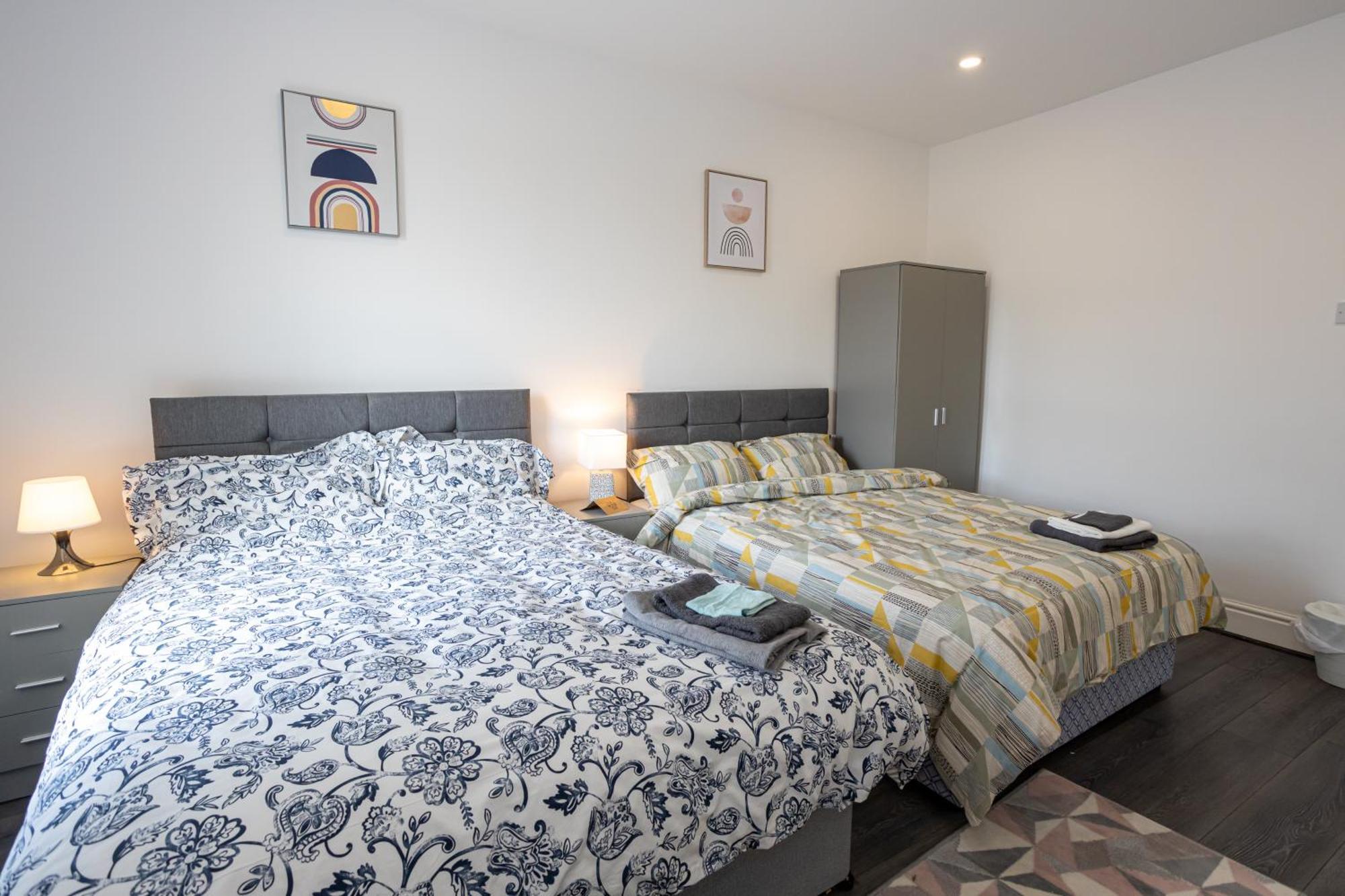 Tco Luxury House Panzió Liverpool Szoba fotó